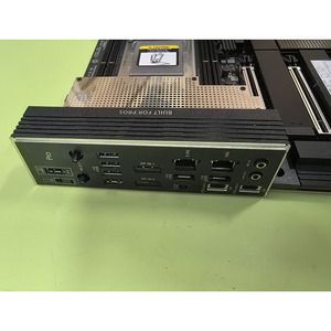 Placa Base Pro WS TRX50-SAGE WIFI para AMD Threadripper PRO 9000/7000 WX (sTR5) 10GbE+2.5GbE, Wi-Fi 7 CEB - Product Image 1