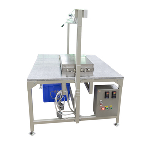 เครื่องทำแผ่นพีวีซีแบบแมนนวล รุ่น Bibo PVC Product Mold Baking Manual Dispensing Table - Product Image 5