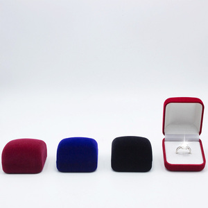 Boîte à bagues carrée en velours rouge bleu noir pour le stockage de bijoux Boîtes à bijoux organisationnelles colorées - Product Image 4