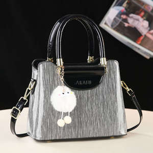 New Patent Leather Women's Handbags Fashionable All-Match Shoulder Crossbody Cute <b>Sequined</b> Zipper Bucket Bags - Product Image 3