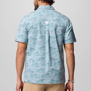 เสื้อโปโลโพลีเอสเตอร์ 100% แบบปรับแต่งได้ พร้อมปกทรงปลา สำหรับเทศกาลคริสต์มาส ป้องกันแสงแดดระดับ 50 SPF แบบมีรูระบายอากาศ ติดกระดุม สำหรับตกปลา จำหน่ายจำนวนมาก - Product Image 2