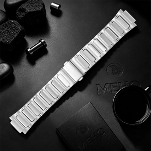 Bracelet de montre en acier inoxydable argenté pour smartwatch, bracelet minimaliste à maillons - Product Image 1