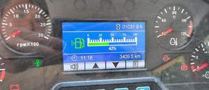 Xp303s Xp303ks 30-Tonnen Hydraulische Verdichterwalze mit Weichai-Motor, Hydraulikpumpe und Gummireifen – Straßenwalze zum Verkauf - Product Image 3