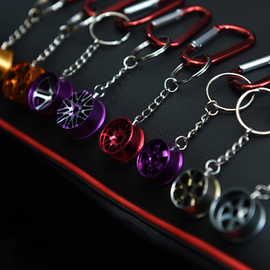 Porte-clés de voiture de luxe en alliage d'aluminium massif, pendentif de rétroviseur, parfum naturel longue durée intégré pour l'intérieur - Product Image 2