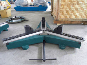 Mandrin de soudage à 3 mâchoires DATANG, mandrin manuel à haute efficacité avec pince - Product Image 3