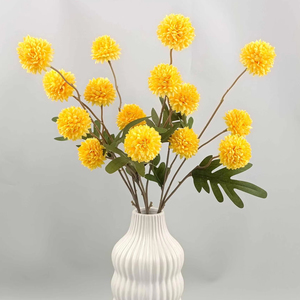 <span class=keywords><strong>Pompon</strong></span> artificiel réaliste <span class=keywords><strong>jaune</strong></span> fleurs fait à la main en PU pour la décoration intérieure et décorations de table sensation simulée - Product Image 1