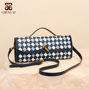 حقيبة سهرة نسائية جديدة فاخرة بنمط مربعات، حقيبة أنيقة بنمط شبكي ماسي، حقيبة كتف واحدة متعددة الاستخدامات - Product Image 2