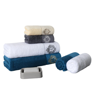 Lot de 3 serviettes de bain jetables en tissu éponge épais, doux, compressé, à séchage rapide, certifié OEKO-TEX, 100 % coton, pour la vente en gros - Product Image 3