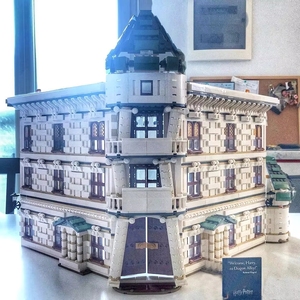Mork 032101, Modelo de la Escena del Banco Gringotts, Juguete de Construcción de Ciudades, Bloques de Plástico para Armar - Product Image 2