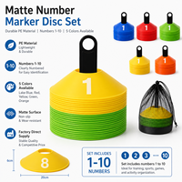 Lot de 50 cônes souples (matériau PE) pour l'agilité et l'entraînement de football, marqueurs de terrain, avec sac de transport, écologiques