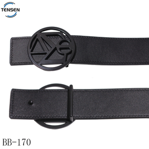 Produsen perangkat keras sabuk kustom desainer Logo berongga aksesori sabuk otomatis bentuk bulat gesper pelat huruf emas untuk kanvas pria - Product Image 4