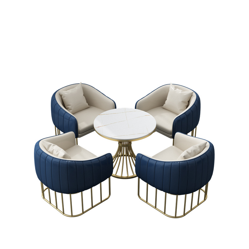 โต๊ะและเก้าอี้สี่ตัว [สีน้ำเงินกรมท่า]