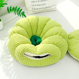 Pumpkin <b>Cat</b> <b>Bed</b> Winter Warmth Thickened Semi Enclosed <b>Cat</b> Sleeping Nest Pet House for Kitten Puppy Warm Pet <b>Cat</b> <b>Bed</b> Cave - Product Image 3