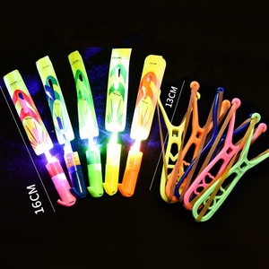 Blade Y LED Slingshot Máy bay trực thăng với còi âm thanh đồ chơi mũi tên Led tên lửa Máy bay trực thăng - Product Image 2