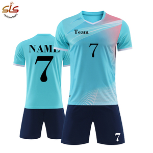 OEM-Service Beste Qualität Premium Fußballbekleidung Komfortable Fußballuniform Bedruckte Topseller Fußballtrikots Retro Fußballtrikots - Product Image 1