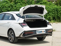 Hyundai Elantra 2026 Nouvelle Berline Compacte 1.5L 1.6T Turbo Qualité Coréenne Économe en Carburant