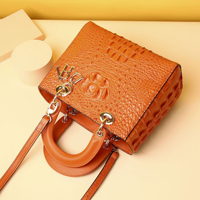 Sac fourre-tout de luxe pour femme en similicuir croco, sac à bandoulière avec quincaillerie dorée, grande capacité, sac à main pour femme, personnalisable OEM