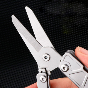 OEM desteklenen paslanmaz çelik katlanır çok amaçlı bıçak cep boyutu emniyet kilidi aracı kamp açık maceraları için tırtıklı çene - Product Image 5