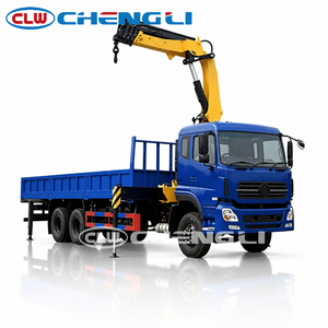 Grue montée sur camion Dongfeng de 8 à 20 tonnes, grue à flèche télescopique hydraulique de 20 m pour la construction et le levage - Product Image 1