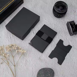Tarjetero de tarjeta de crédito con bloqueo RFID de aleación de aluminio de expulsión automática para hombre, diseño minimalista, banda elástica, tarjeta de visita - Product Image 2