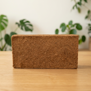 Coconut <b>Coir</b> <b>Block</b> Hydroponics Potting Plant Growing Biodegradable Peat Substitute Eco-Friendly Soil Conditioner High Water - Product Image 3