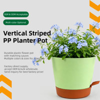 Pots de fleurs intelligents modernes à arrosage automatique en PP durable avec trous de drainage, capacité de 2,58 L, design minimaliste pour la maison et le jardin
