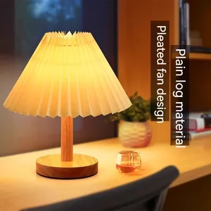 Moderne plissierte Lampen schirm Massivholz Tisch lampe Innen Augen pflege Lese dekoration LED Tisch lampen