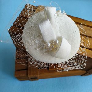 Sibba 3 fascinatori da donna con piume e velo, cappello rete, guanti pizzo, collana girocollo perle, accessori capelli feste, chiesa, matrimoni, nero, taglia unica