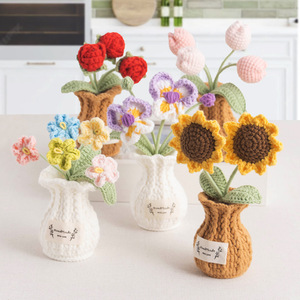 Decorazioni in Vaso con Fiori Simulati Intrecciati a Mano: Mughetto, Non-Ti-Scordar-Di-Me, Tulipano, Girasole, Rosa - Product Image 5