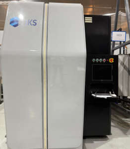 สายการผลิตเคลือบสูญญากาศด้วยพลาสมา PVD พร้อมระบบควบคุม PLC และปั๊มสำหรับวัสดุเหล็กและเครื่องมือตัด ให้ผลผลิตสูง - Product Image 1