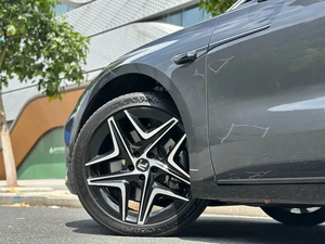 2024 Edición avanzada RISING AUTO F7 Sedan 576km Vehículo de nueva energía a la venta Coches usados baratos - Product Image 5