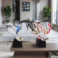 Ornement de tête d'éléphant d'intérieur fait à la main en polyrésine colorée bibelots artisanat en résine personnalisable pour la décoration intérieure en gros