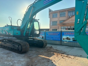 Excavadora Kobelco SK210 Original, Brazo y Pluma de Buena Calidad, Excelente Rendimiento, Máquina Confiable, Clase 21 Toneladas - Product Image 4