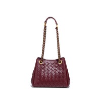 Neue modische gewebte Umhängetasche für Damen, einzelne Schultertasche, Unterarmtasche, Bucket Bag mit Kette, tragbare Damen-Clutch