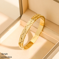 Bracelet manchette géométrique en acier inoxydable plaqué or 18 carats, résistant au ternissement, de haute qualité, style luxe léger et simple, pour femme