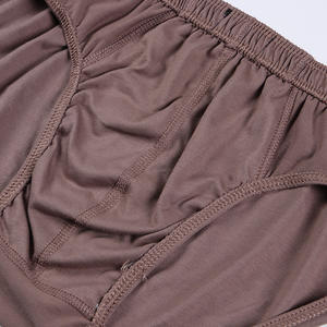 Celana Dalam Warna Solid Bersirkulasi Busana Sederhana Katun Pakaian Dalam Olahraga Pria - Product Image 3