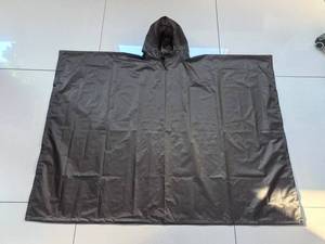 <strong>Black</strong> Polyester Raincoat Lightweight Travel and Hiking Outdoor Rain <strong>Poncho</strong> <strong>Cape</strong> Suitable for Both Men and Women - Product Image 3