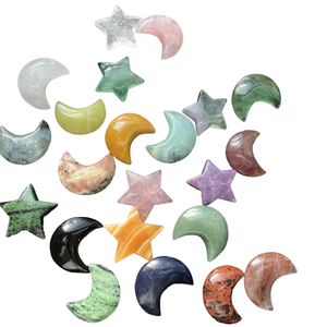 Piedras Curativas de Primera Calidad Hechas a Mano con Cristales Naturales de Amatista, Cuarzo Rosa y Cuarzo Lunar Pulido - Product Image 2