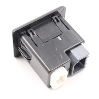 Port multimédia automatique AUX USB 795405004 004731907934 USB et AUXJACK7 pour Nissan 100013009