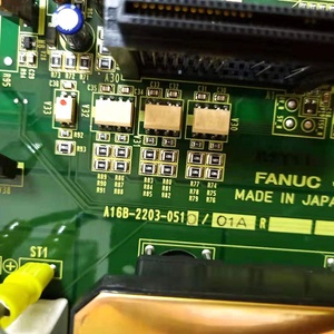 A16B-2203-0520 Placa Base Original FANUC, Material PVC, Origen Japón, Nueva con Garantía de Un Año - Product Image 2
