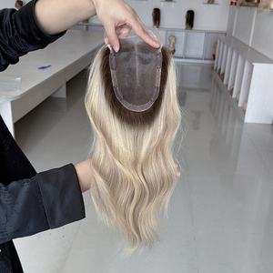 Topper en dentelle 5x6 pouces entièrement noué à la main, avec filet en dentelle 0.11, pour femmes, couleur blonde balayage, en cheveux humains vierges européens - Product Image 1