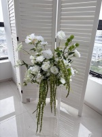 Groene, witte en blauwe bruidsbloemarrangementen, hortensia's, kunstmatige bruids Calla lelies, Anthurium bloemen, tafeldecoratie
