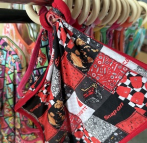 エコフレンドリーなミステリーボックス 竹製ベビーラビー 通気性のある優しい素材 乳児の快適さに最適 竹製ベビーラビー - Product Image 4