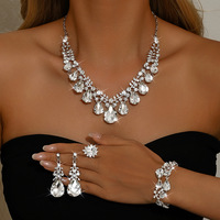 Parure de bijoux en alliage entièrement sertie de diamants, style exagéré, pour mariée, élégante et raffinée, vente en gros transfrontalière