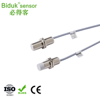 Sensor Proximitas Induktif M18, Pemasangan Rata & Tidak Rata, Casing Standar & Kompak, Kabel PVC Tahan Minyak 2m, Sakelar Induktif