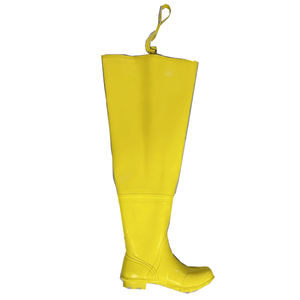 Échassiers en caoutchouc épais adaptés aux besoins du client <span class=keywords><strong>de</strong></span> taille <span class=keywords><strong>de</strong></span> cuisse <span class=keywords><strong>de</strong></span> cuissardes <span class=keywords><strong>de</strong></span> hanche des hommes <span class=keywords><strong>de</strong></span> couleur jaune d'odm d'oem pour la ferme d'aqua <span class=keywords><strong>de</strong></span> pêche - Product Image 2