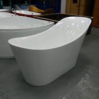 Moderne Hôtel Salle De Bain Moderne Simple Autoportante Design Personnalisé Surface Solide Baignoire Autoportante Baignoire En Acrylique Blanc