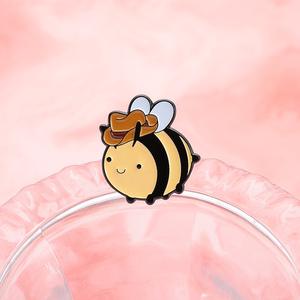 Fabrieks prijs krab broche bij kikker dieren thema kostuum accessoires zwarte metalen badge pin UV print voor cowboy tas cadeau - Product Image 3