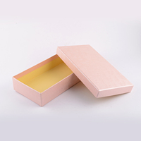 Boîte cadeau personnalisée de luxe avec couvercle rigide et base, boîte en papier avec logo, boîte en carton haut de gamme, boîte cadeau rose.