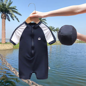 Ensemble <span class=keywords><strong>de</strong></span> maillots <span class=keywords><strong>de</strong></span> <span class=keywords><strong>bain</strong></span> <span class=keywords><strong>anti</strong></span>-<span class=keywords><strong>UV</strong></span> 2026 pour garçons : <span class=keywords><strong>Maillot</strong></span> une pièce élégant et bonnet <span class=keywords><strong>de</strong></span> <span class=keywords><strong>bain</strong></span> pour enfants – Tenue tendance pour bébés pour les sources chaudes - Product Image 6